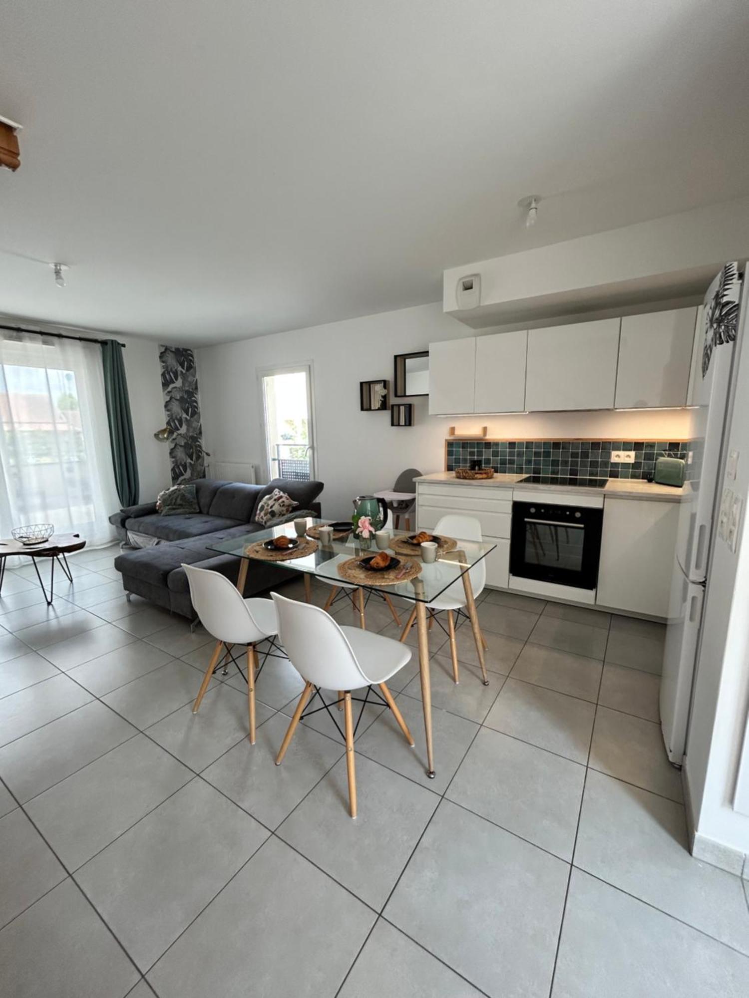 Disneyland Paris Familly Appart - 7 Minutes Disney - Parking - Wifi Chessy  Buitenkant foto